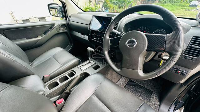 2012 Nissan NAVARA 2.5(Auto)Turbo 4x4,Leather Seat - 3