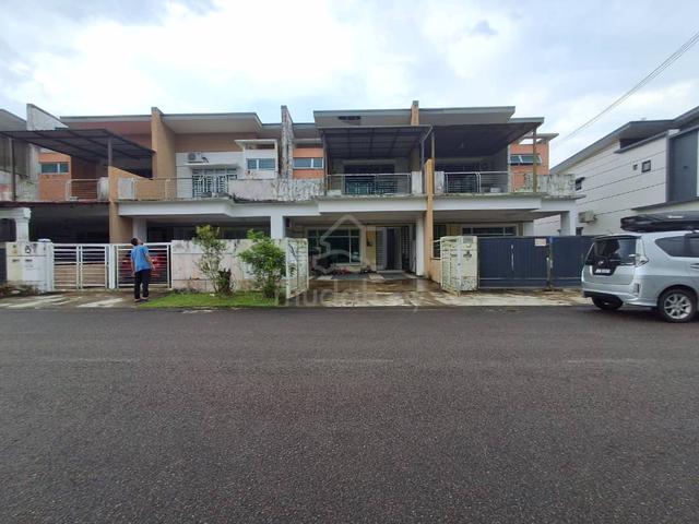 Kota Tinggi,Taman Daiman.Double Storey Gated Guarded Unblock View 1