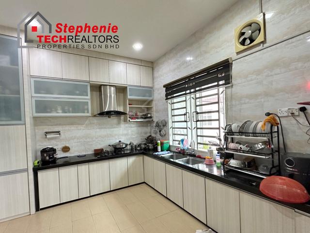 SP SAUJANA SuPER BIG FULLY RENOVATED EXTENDED DOUBLE STOREY TERRACE 1