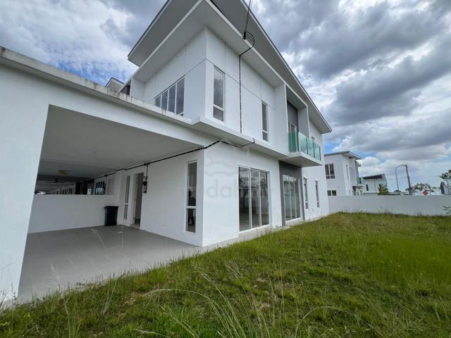 Corner Double Story Nusari Bayu 2 Bandar Sri Sendayan 1