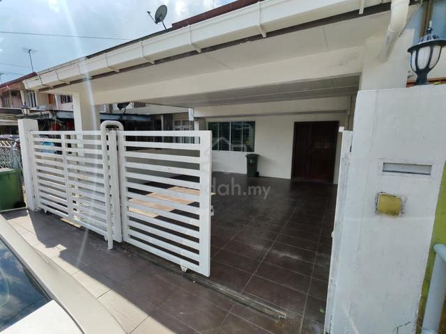 Taman Liong Seng double storey for rent 1