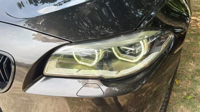 2015 BMW 520i 2.0 Condition Cantik Boleh Loan Lagi - 4