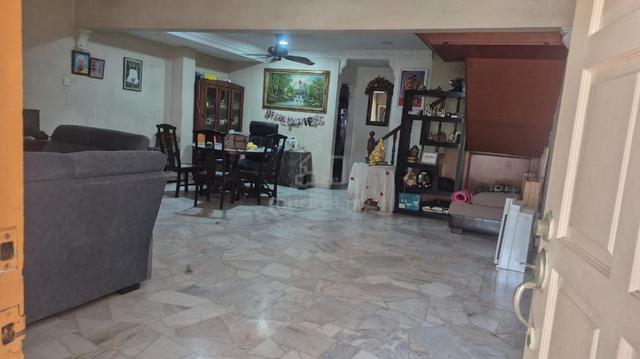 2 Storey Terrace House @ Taman Sri Watan Ampang 4R3B 1