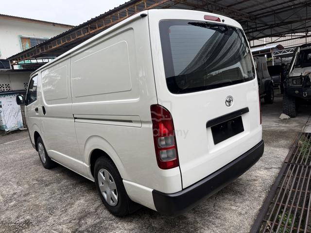 2013 Toyota HIACE 2.5 FACELIFT (M) ON THE ROAD - 4