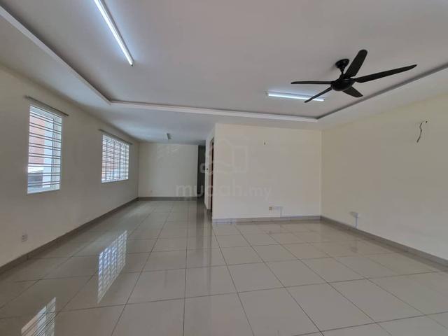 2 Storey Landed House @ Bandar Mahkota Cheras Near BMC Mall @ MRT 1