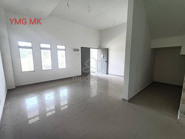 Facing More Parking 2 Storey House 20x60 Telok Panglima Garang 1