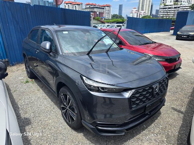 Honda HR-V 1.5 Full Loan Full Accesories - 5