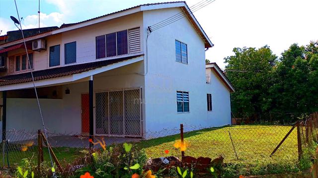 Double Storey Taman Kluang Barat Can Full Loan Below Market Value 1