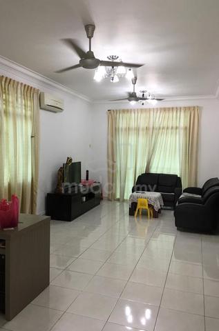 Desa Pelangi 1
