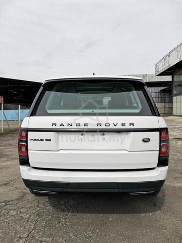 2018 Land Rover RANGE ROVER 3.0 VOGUE SE (A) - 4