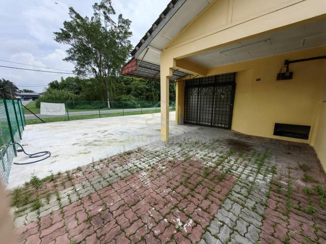 Saleng Senai @ Jambu Muhibah Corner Lot with 24ft extra Land 1