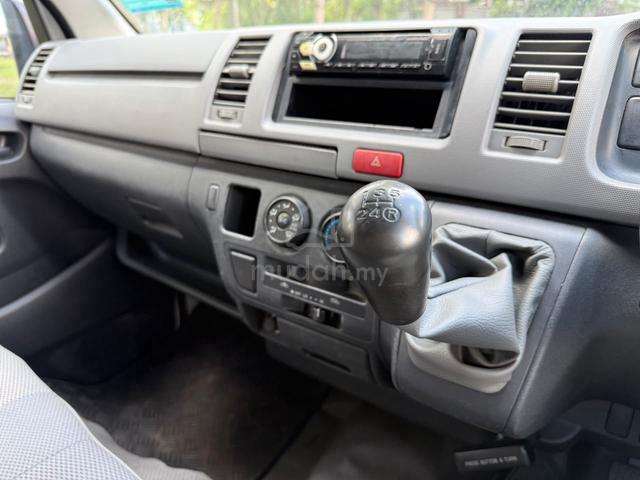 2009 Toyota HIACE WINDOW VAN 2.5 (M) - 4
