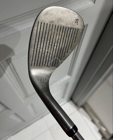 Australian ProLine Maxi-Spin 60° lob wedge. - photo 2 of 3