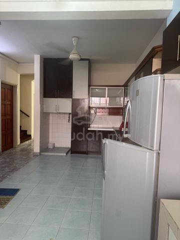 Big house 5b3b Bandar Kinrara for rent 3