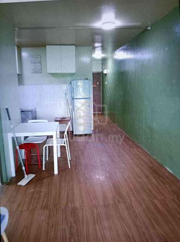 Apartment Lestari (Damansara Damai) 1