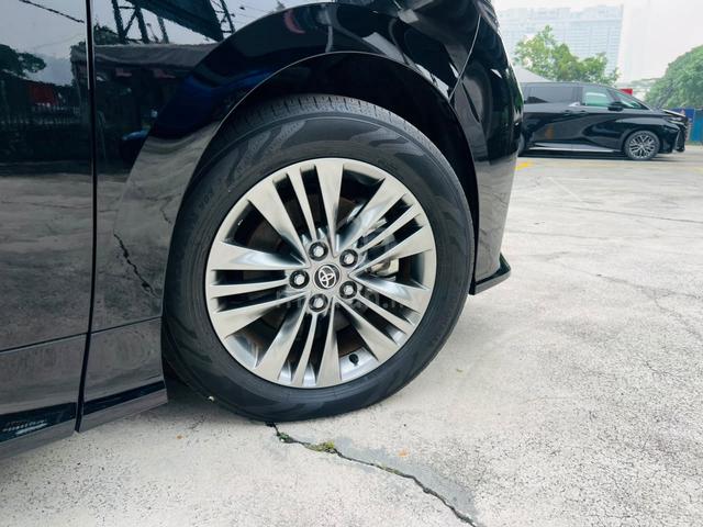 2024 Toyota ALPHARD 2.5 Z AGH40 HUD 11K Km Sunroof - 5