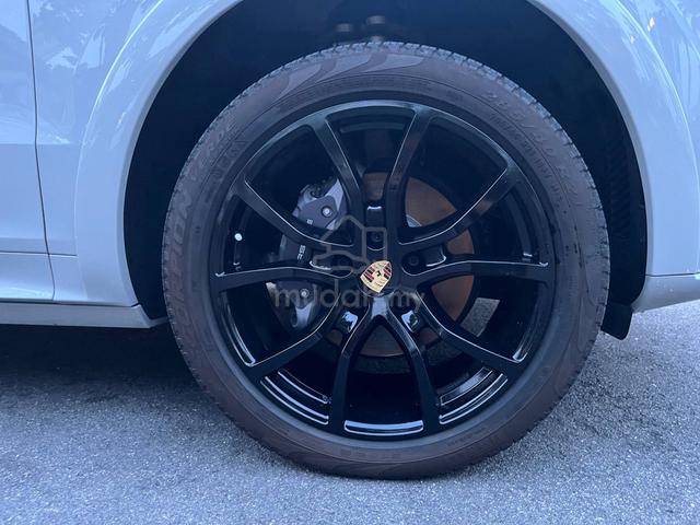 2022 Porsche CAYENNE COUPE 3.0 AIR SUS,CRAYON GREY - 3