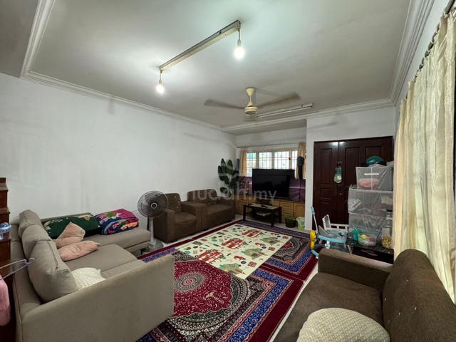 Taman Impian Emas 1