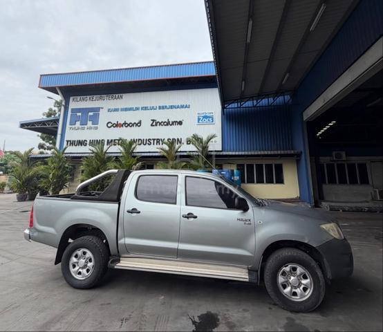 2010 Toyota HILUX 2.5 STD MY05 KUN25R FACELIFT (M) - 2