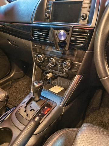 2014 Mazda 5 2.0 SKYACTIV CH40 (A) - 5