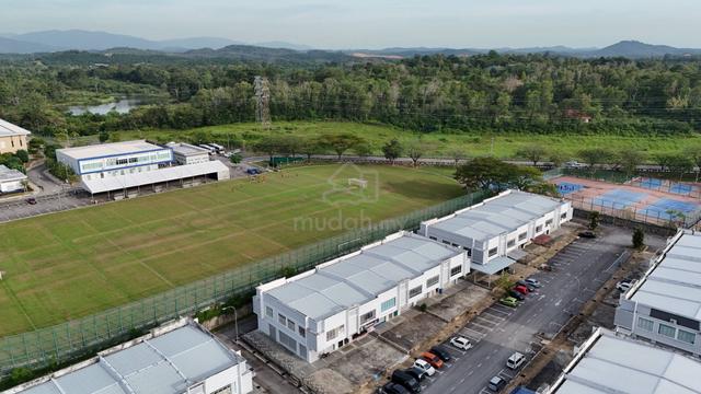 Double Shoplot pusat komersial universiti seremban 3 1