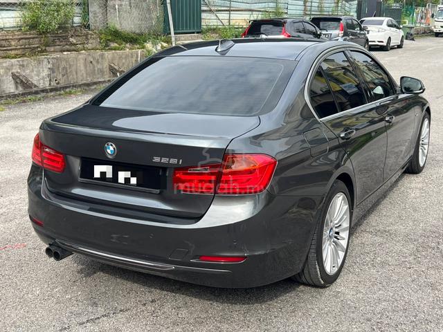 2012 Bmw 328i LUXURY (CKD) 2.0 (A) - 4