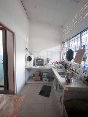Well Maintained Single Storey Chai Leng Park 1