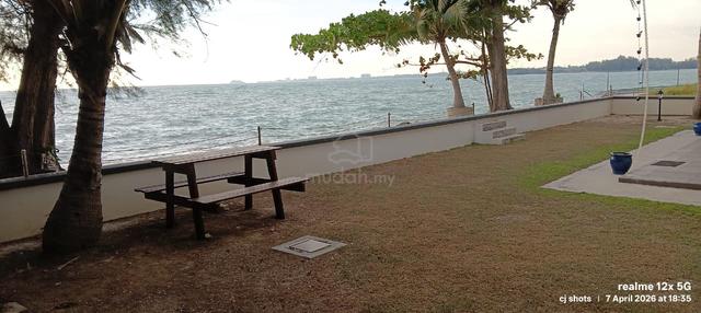 Sea front Villa 1