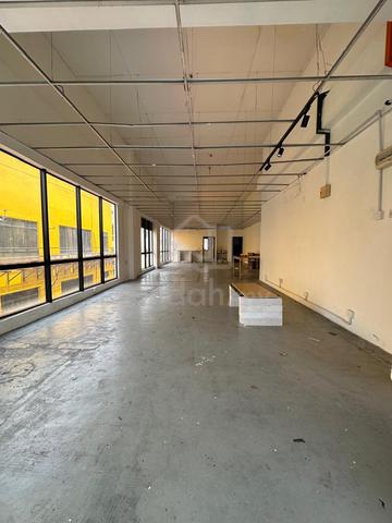 Office space nearby MRT station 1