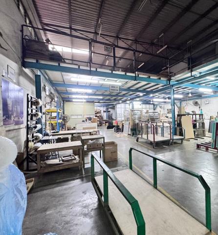 Desa Cemerlang @ Semi D Factory Corner Lot For Sale 1