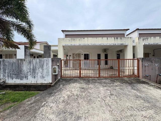 House for Rent at Senadin Miri 1