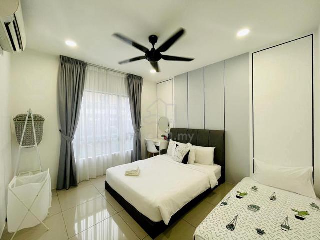Nadayu 801 @ Subang Murni 1