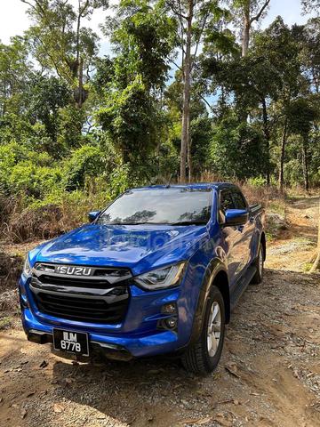 2023 Isuzu D-MAX AUTO PLUS 1.9L (A) - 4