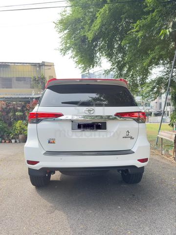 2024 Toyota FORTUNER 2.4 VRZ MY21 (A) - 4