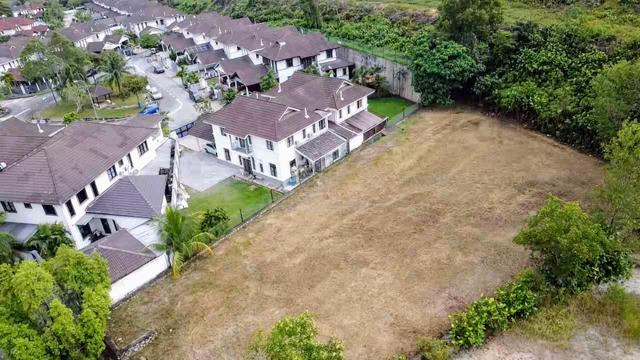 FH NON BUMI Lot Banglo 14ksf Nilai Impian 3