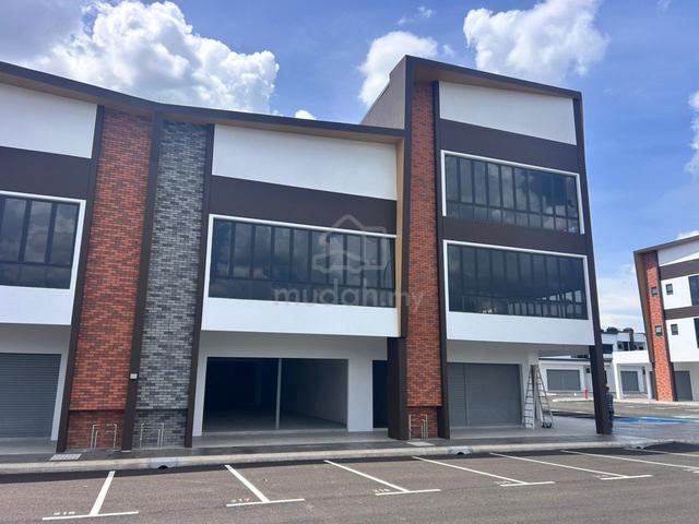 Brand New 2-Storey Shoplot, Nadi Setia EcoHill 2, Semenyih 1