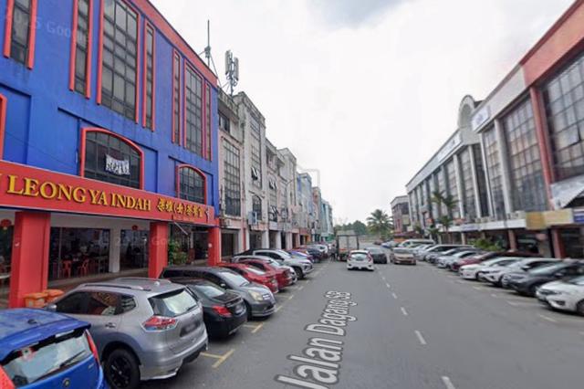 Taman Sungai Besi Indah, The Mines / Balakong, Seri Kembangan / Office 1