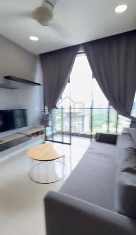 D' Pristine @ Medini 1