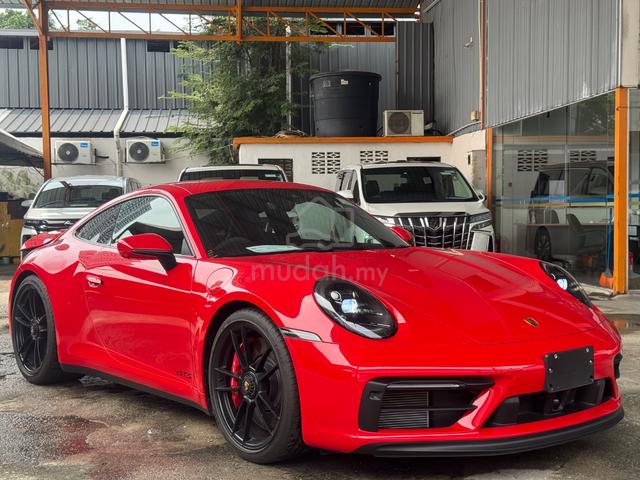 LOW MILEAGE (5K) 2022 Porsche 911 3.0 CARRERA GTS - 2