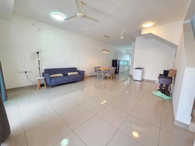 Aspira Lakehomes @ Gelang Patah / Double Storey / Renovated Unit 1