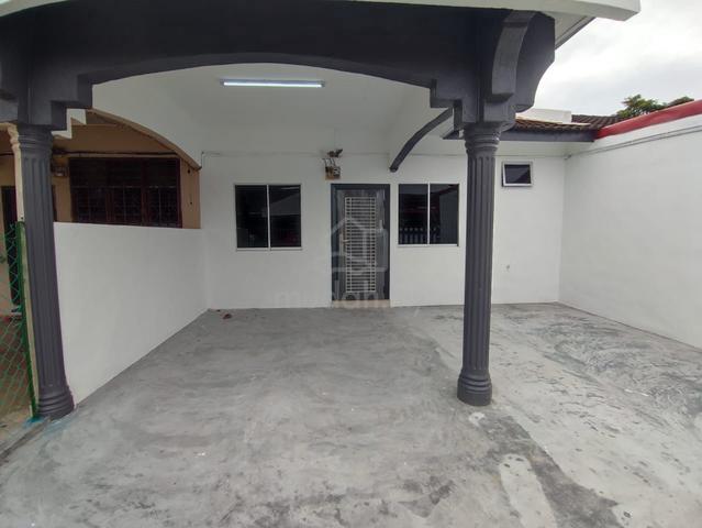 Taman puteri kluang single storey terrace for sale 2