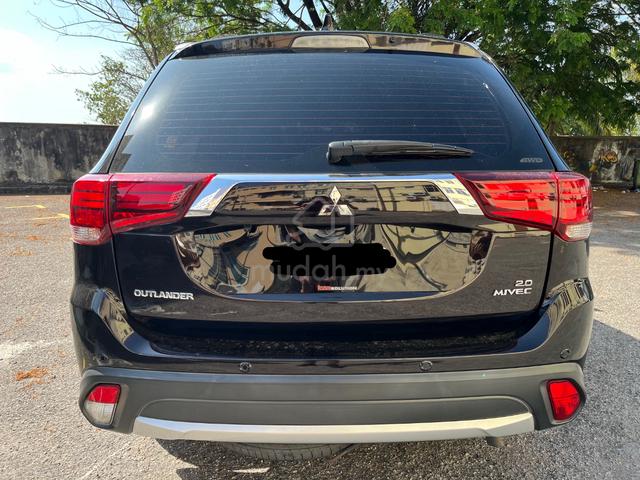 2018 Mitsubishi OUTLANDER 2.0 AWD (A) LEATHER - 3