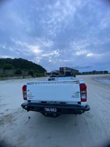 2017 Isuzu D-MAX 2.5 4X4 TFS86JSR-RAPH (M) - 3
