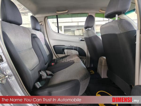 Mitsubishi TRITON 2.5 (M) TAHUN DIBUAT 2006 - 5
