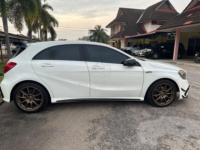 2014 Mercedes Benz A-CLASS 1.6 180 (A) - 1