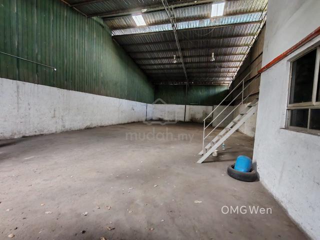 Kapar Kampung Perepat Warehouse Facing Main Road Good Location 1