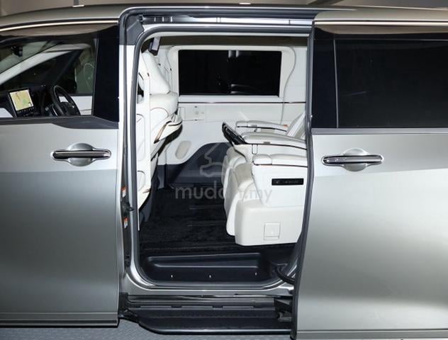 2024 Lexus LM500 h Version L APPROVED CAR - 5