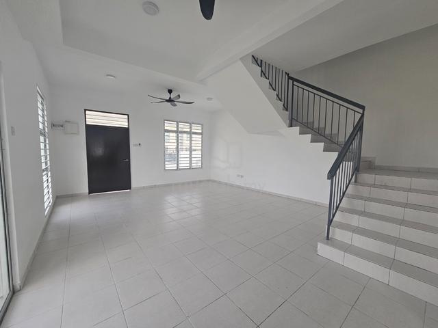 [FREEHOLD!!Corner Lot] 2.5 Tingkat Scientex Kundang, Rawang, Sg Buloh 5
