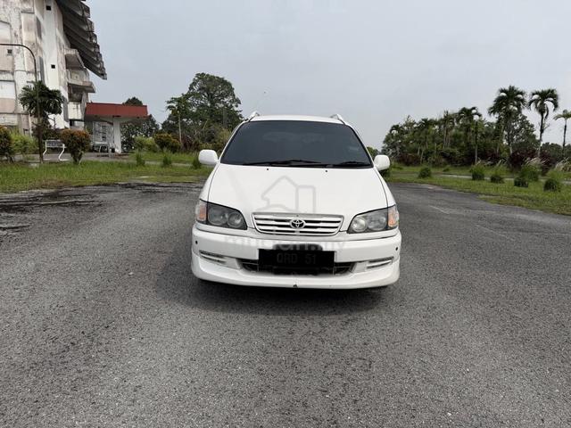 2001 Toyota IPSUM 2.0 (A) - 1