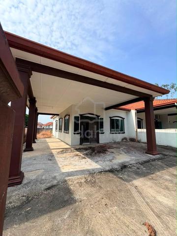 Single Storey Terrace Corner House for Sale! Taman Berlian Phase 1 1